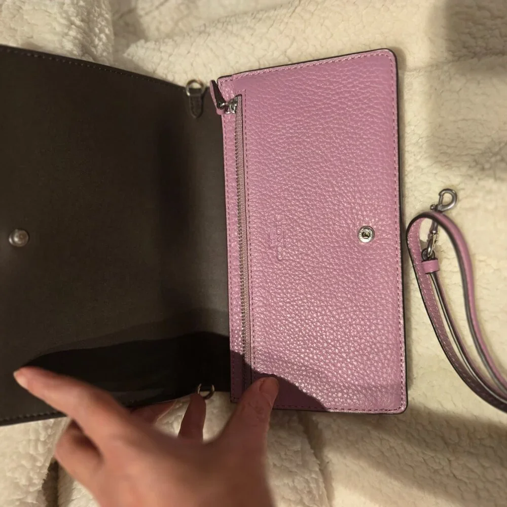 Coach crossbody - Picture 4 of 12